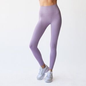 Set Active Purple Leggings